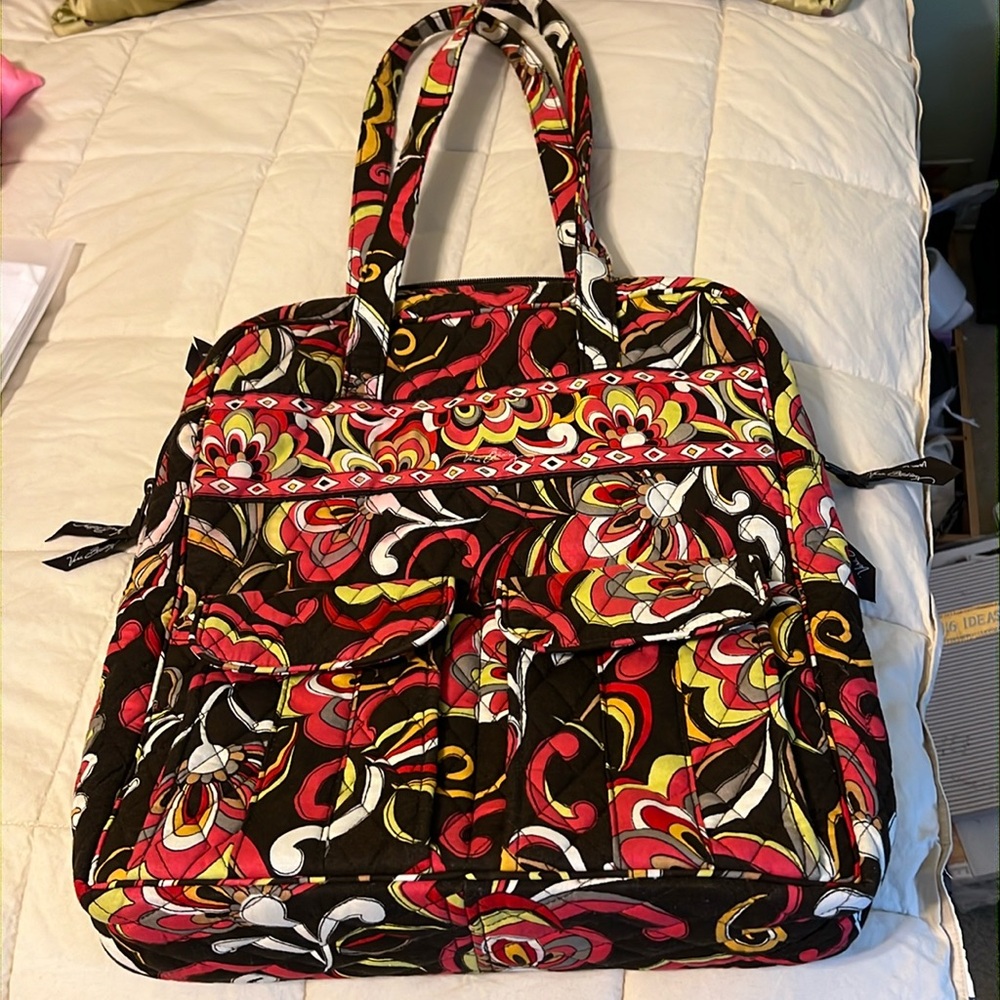 Vera Bradley Puccini Zip Tote Gently Used